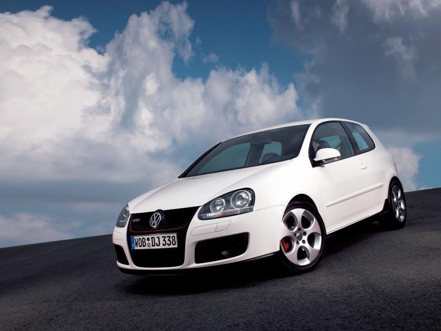  Volkswagen Golf GTi 2005 года  (фото 106 из 135)